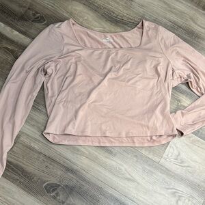 Hollister Women's Blush Long Sleeve Tee